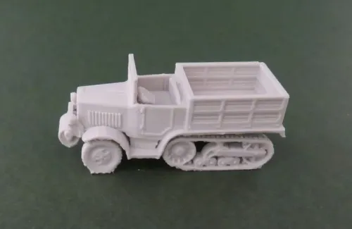 Unic P107 Engineering Tractor (12mm)